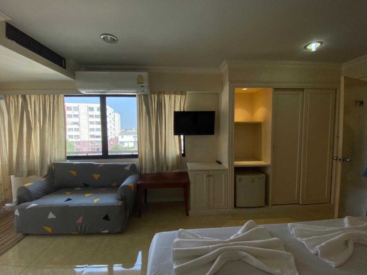 Jumbotel Hotel Bangkok Exterior foto